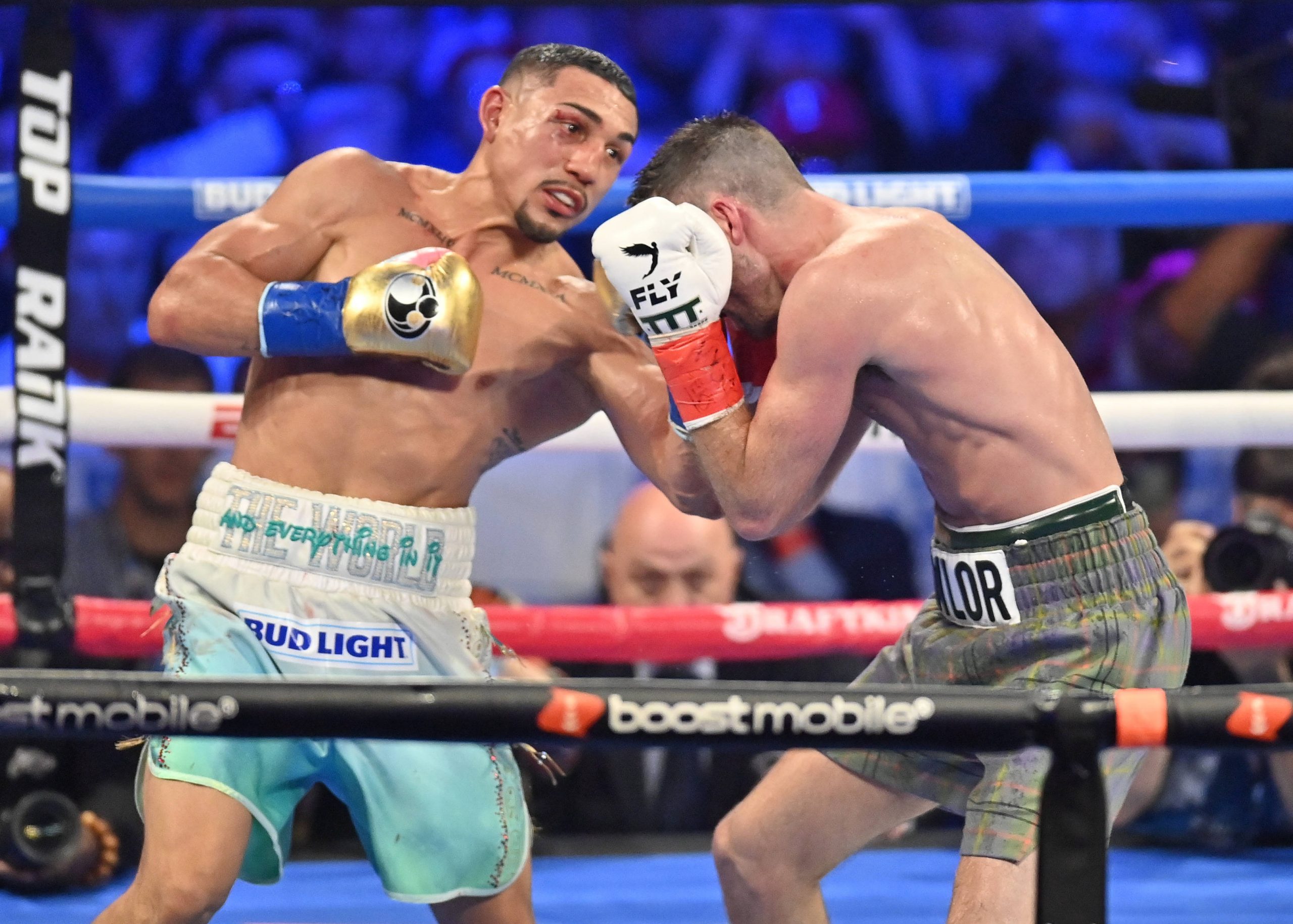 Am 10. Juni sicherte sich Teofimo Lopez mit einem Sieg über Josh Taylor den WBO-Titel im Superleichtgewicht. (Foto: IMAGO / Icon Sportswire)