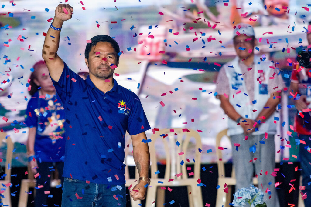 Der Politiker Pacquiao: Hier als philippinischer Senator auf einer Wahlkampfveranstaltung im Mai 2022während seiner Präsidentschaftskandidatur. (Foto: IMAGO / ZUMA Press Wire)