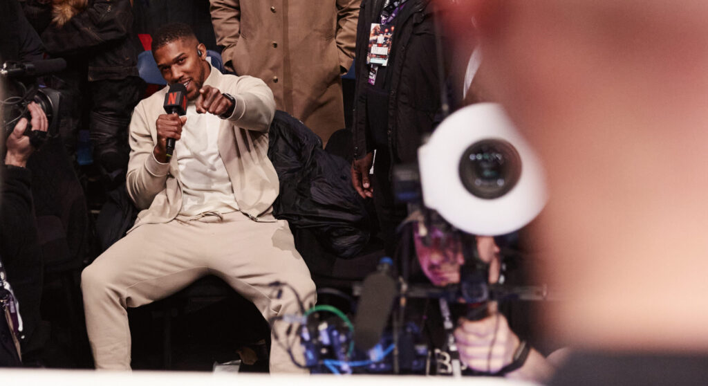 Anthony Joshua will sich im Sommer warmboxen, bevor es zum langersehnten Duell mit Tyson Fury kommt. (Foto: Mark Robinson)